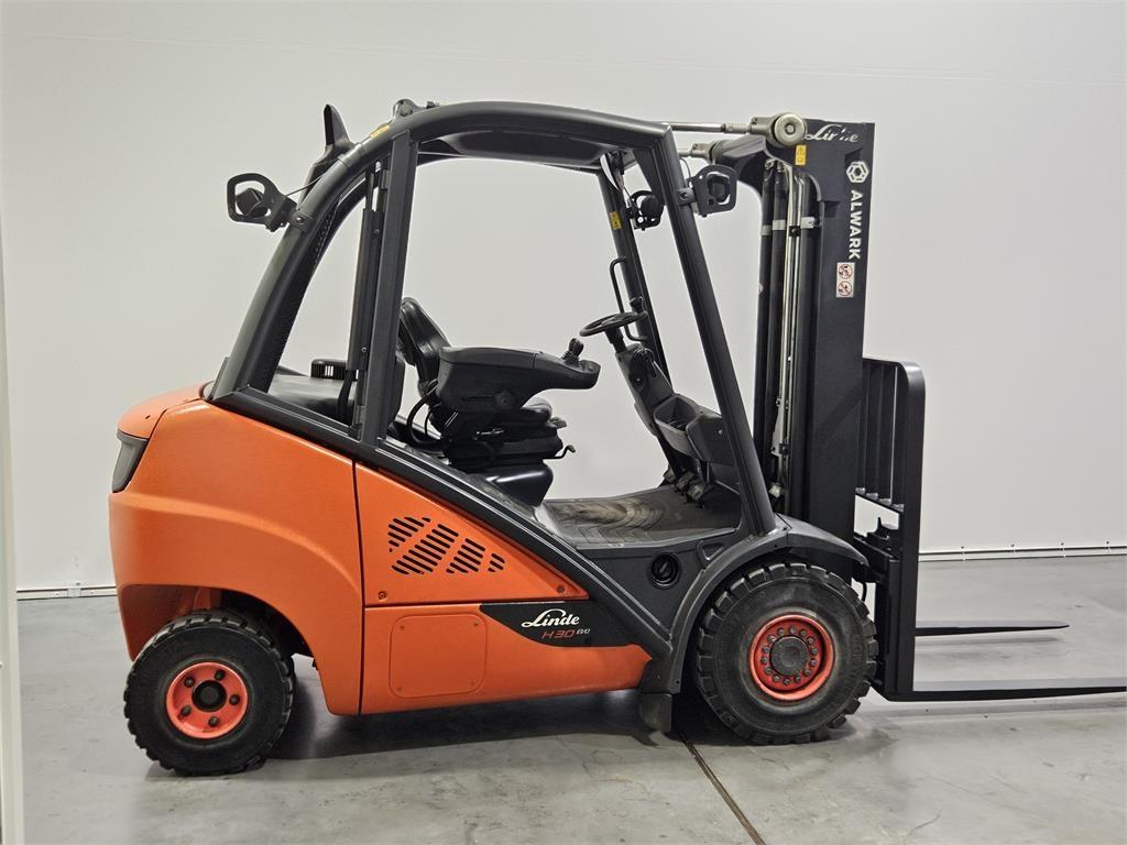 Linde H30D Dyzeliniai krautuvai