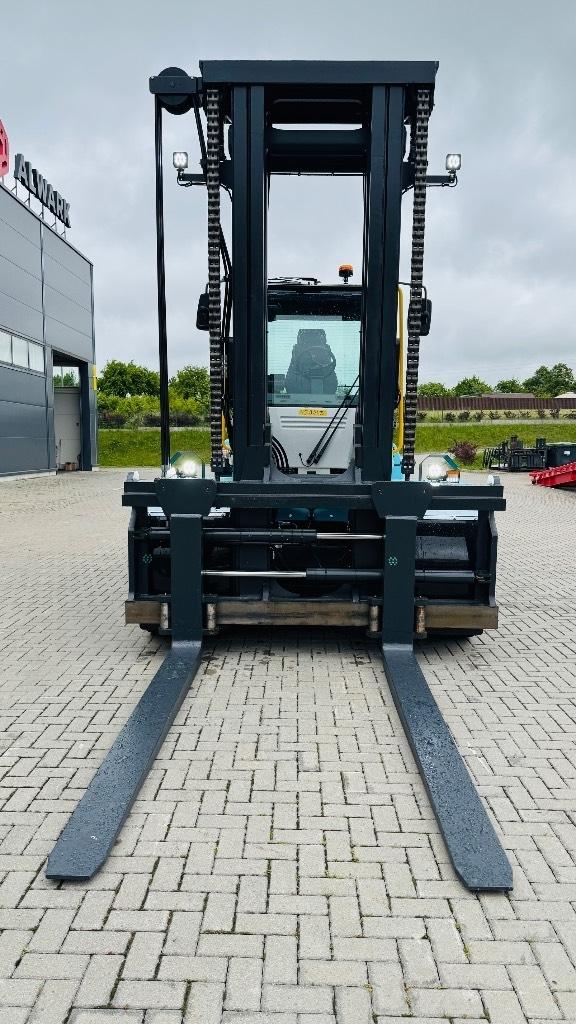 SMV 16-1200C Dyzeliniai krautuvai