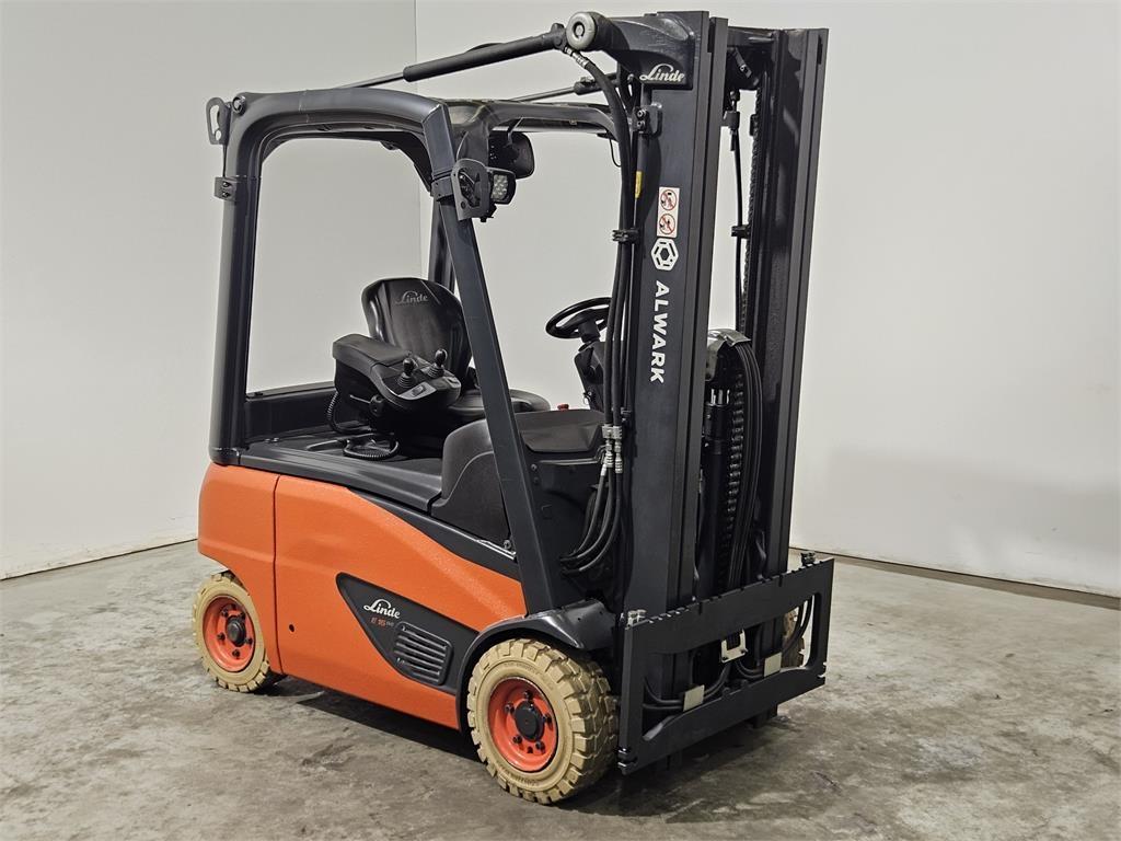 Linde E16P Elektriniai šakiniai krautuvai