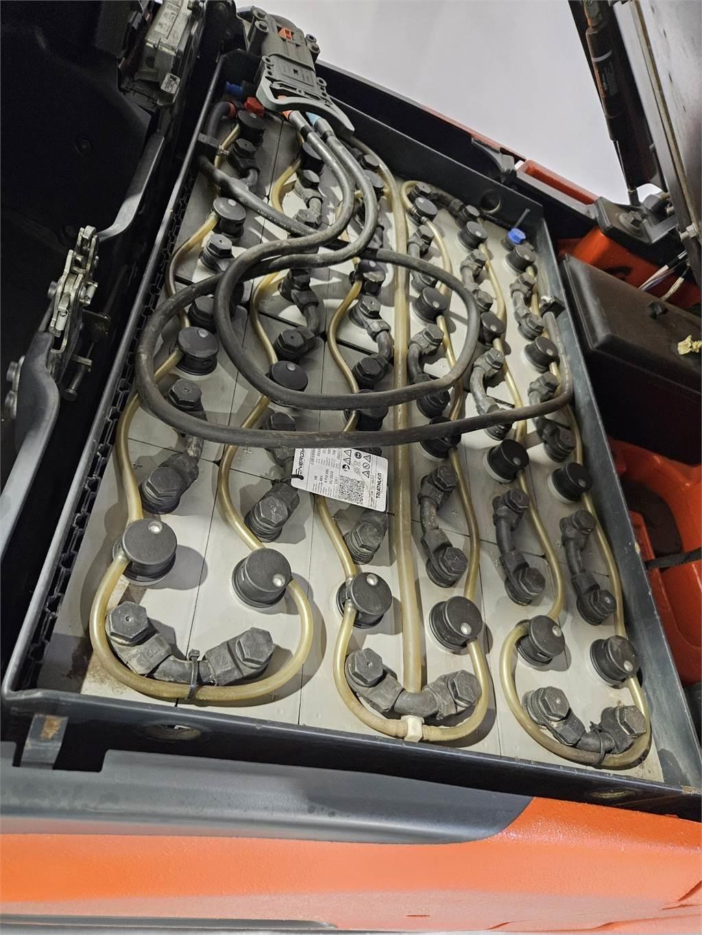 Linde E14 Elektriniai šakiniai krautuvai