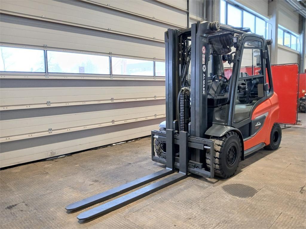 Linde H30D Dyzeliniai krautuvai