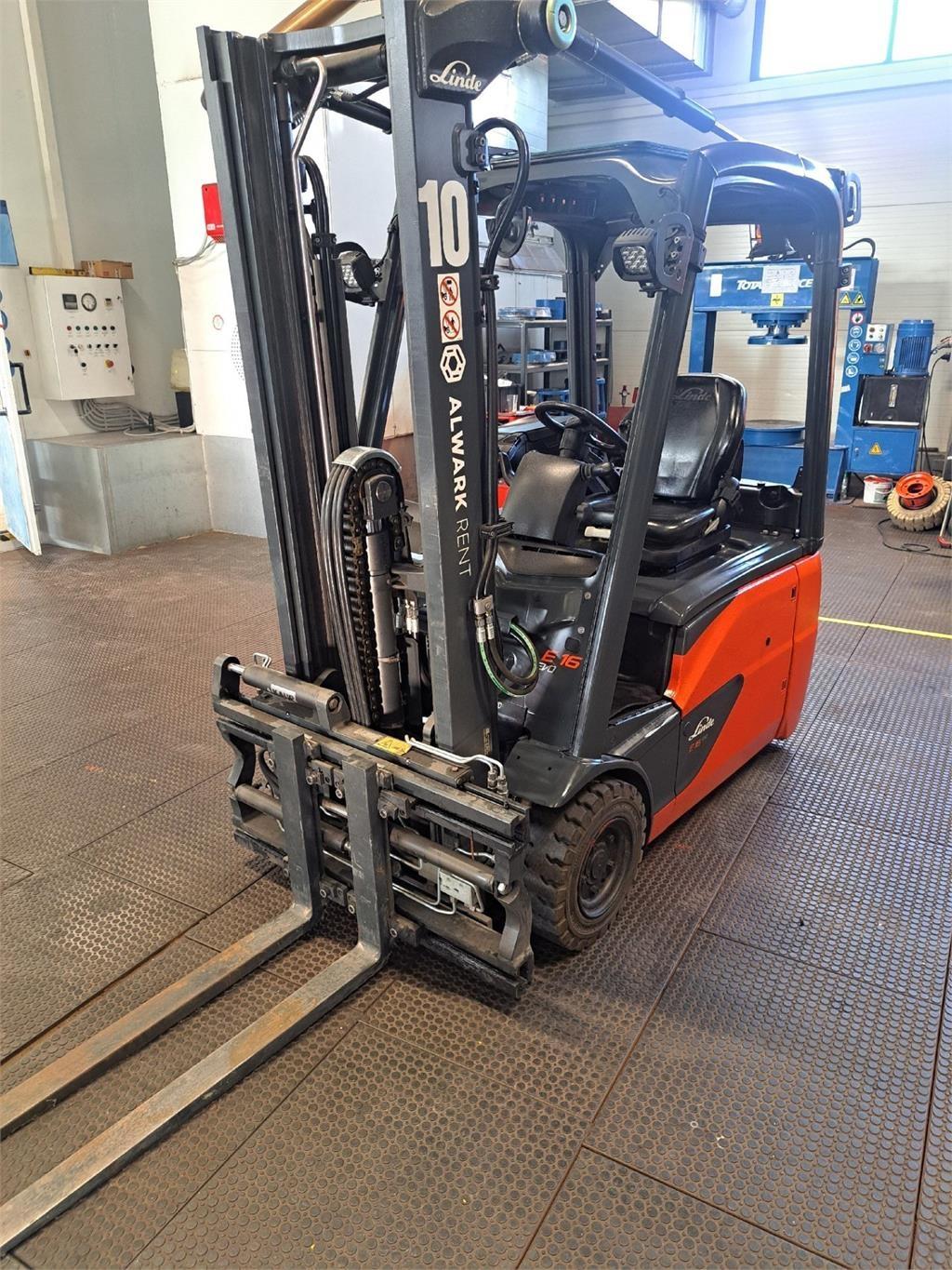 Linde E16 Elektriniai šakiniai krautuvai