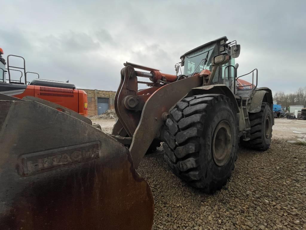 Hitachi ZW 310-6 Naudoti ratiniai krautuvai